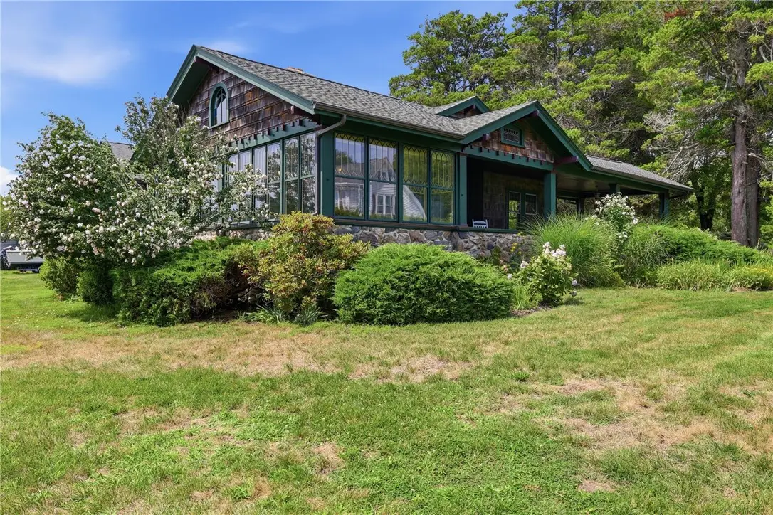 14 Wood Avenue, Narragansett, RI 02882 - #1