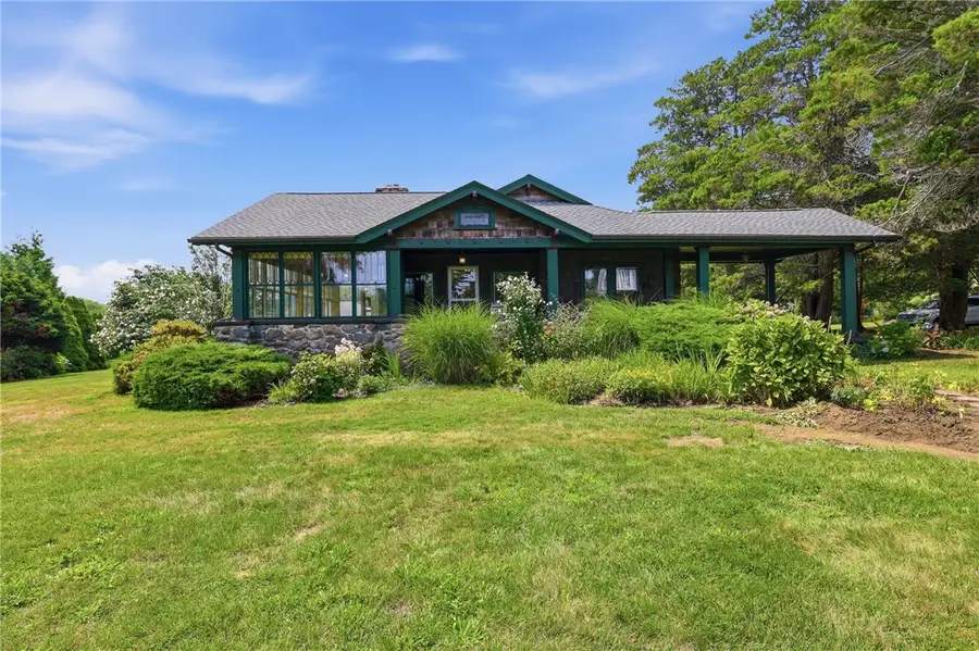 14 Wood Avenue, Narragansett, RI 02882 - #2