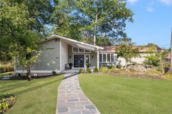 12 Kenmore Way, Lincoln, RI 02908