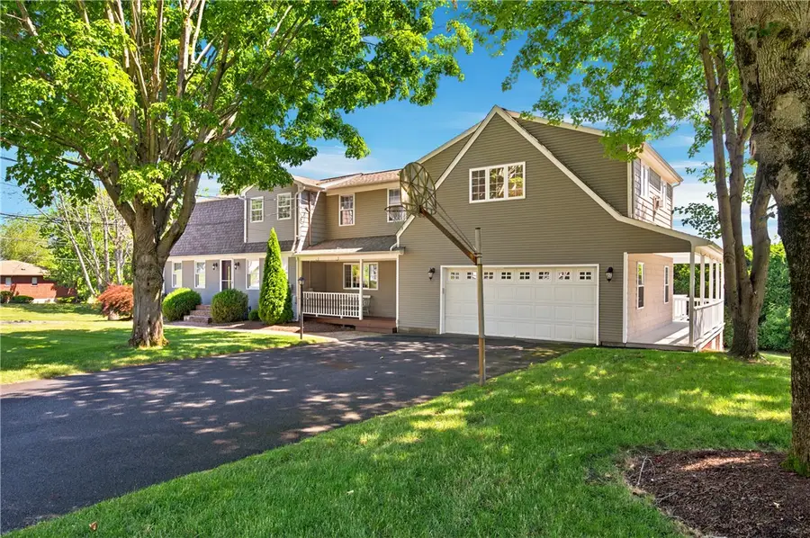 11 Hayfield Lane, Cumberland, RI 02864 - #3