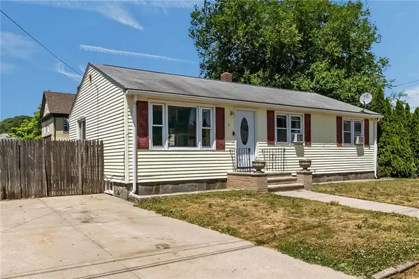 5 Gail Avenue, Cranston, RI 02905