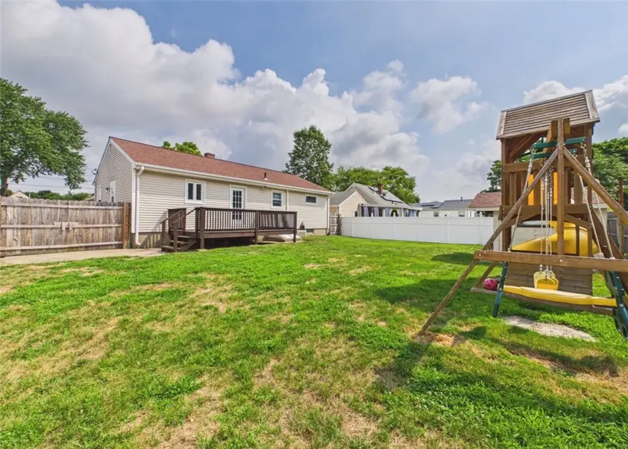 89 Sharon Street, Cranston, RI 02910 - #3