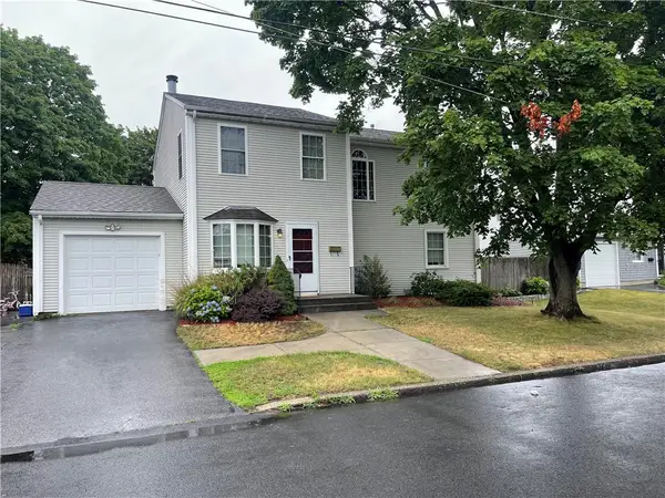 210 Pinecrest Drive, Pawtucket, RI 02861