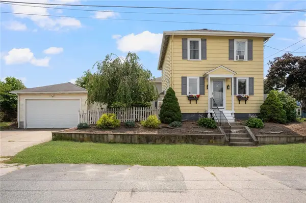82 Cliffdale Avenue, Cranston, RI 02905