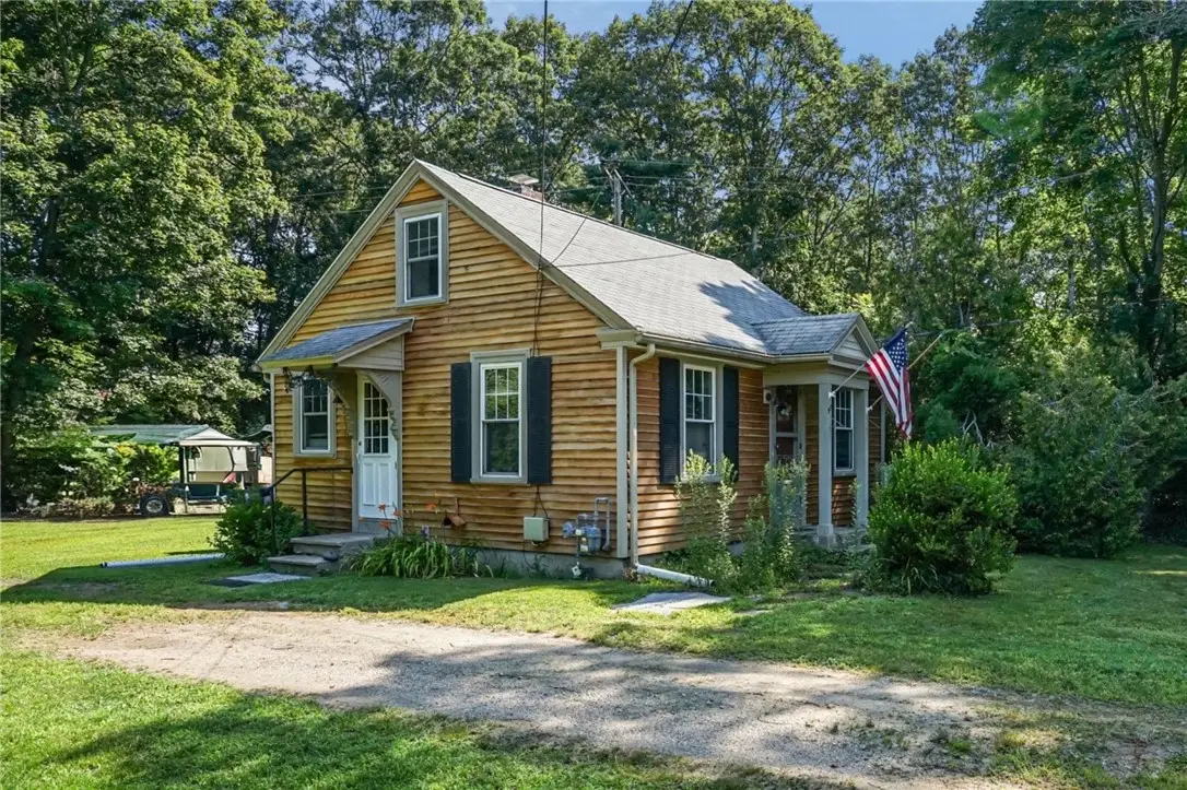 58 Essex Road, North Kingstown, RI 02852 - #1