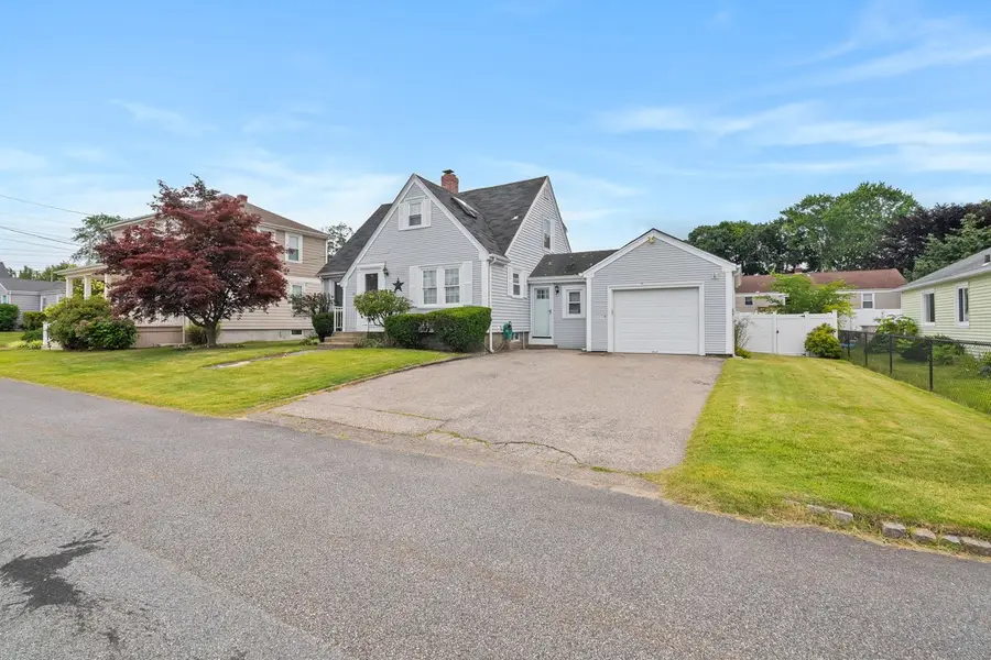 65 City View Avenue, East Providence, RI 02914 - #3