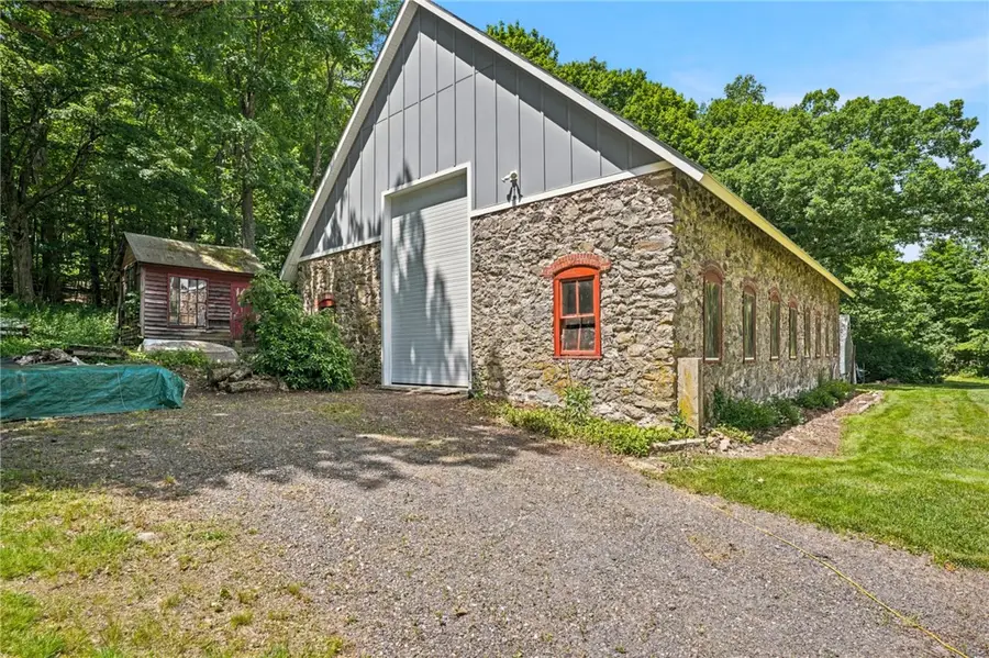 362 Abbott Run Valley Road, Cumberland, RI 02864 - #2