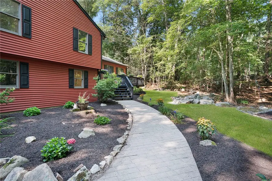 690 Major Potter Road, Warwick, RI 02886 - #3