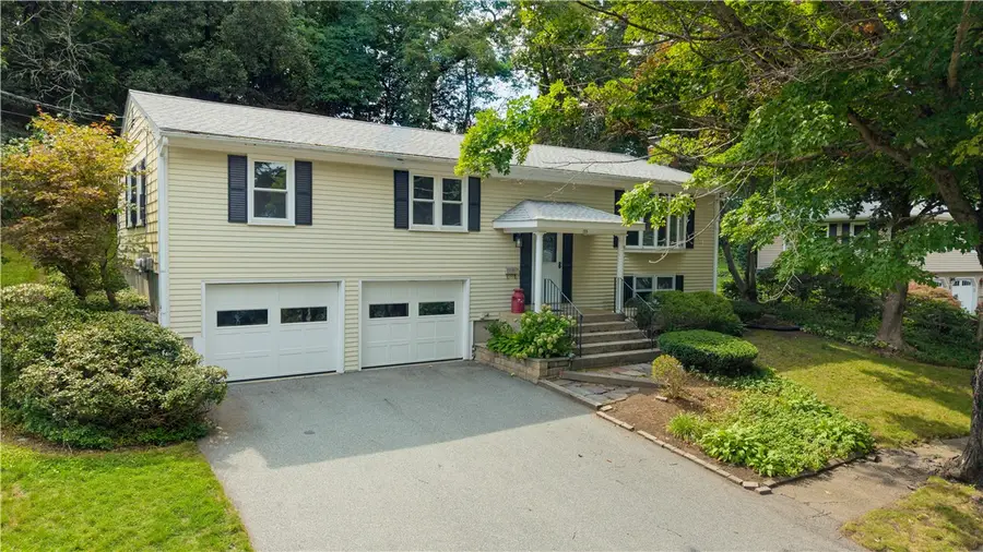 133 Sage Drive, Warwick, RI 02886 - #3