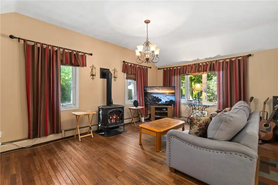 101 Hopkins Avenue, Johnston, RI 02919 - #2