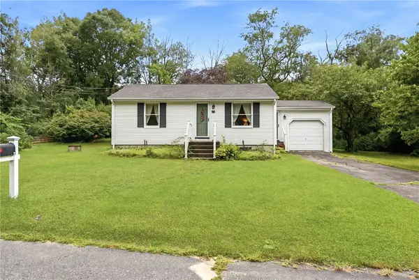 16 Ben Brown Avenue, Scituate, RI 02831