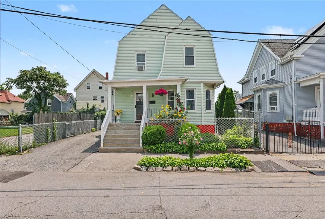 304 Indiana Avenue, Providence, RI 02905 - #1