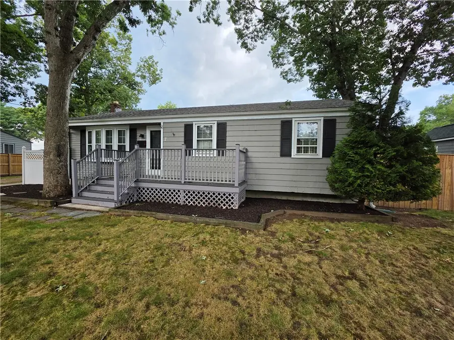7 Cole Avenue, Warwick, RI 02886 - #3