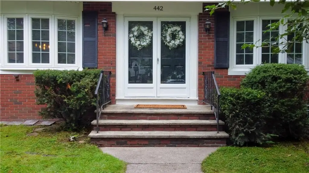442 Eastview Avenue, Somerset, MA 02726 - #1
