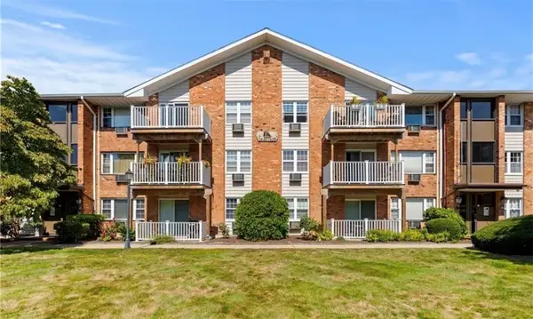 25 Bullocks Point Avenue #5C, East Providence, RI 02915