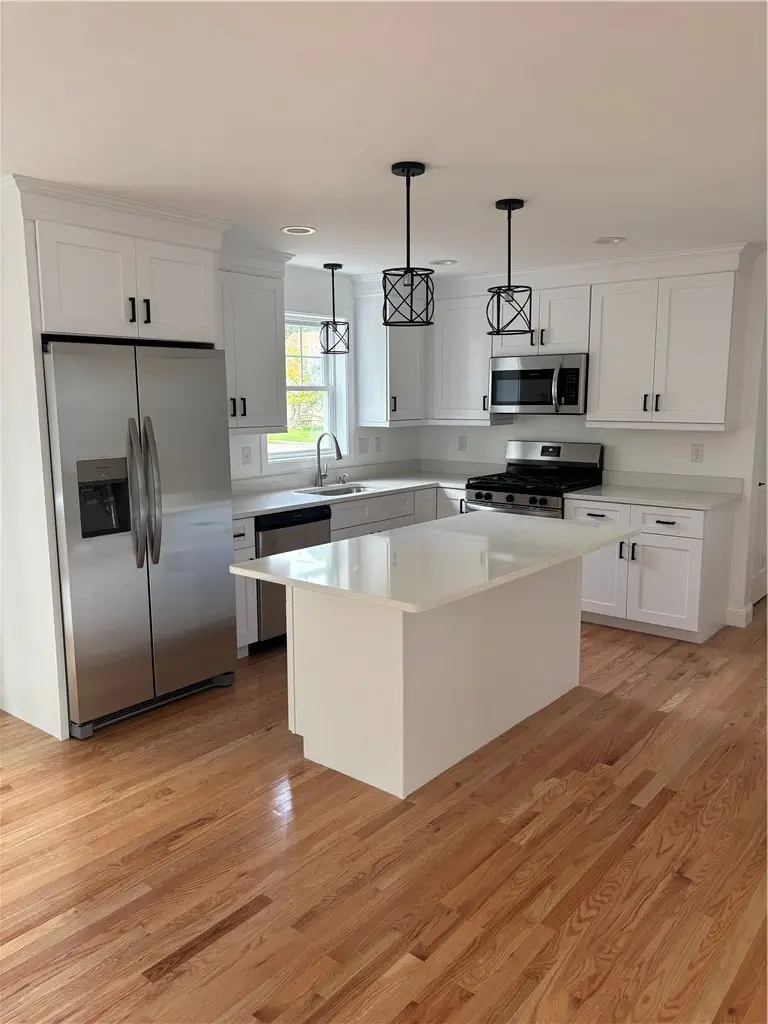 23 Laurel Street, Johnston, RI 02919 - #3