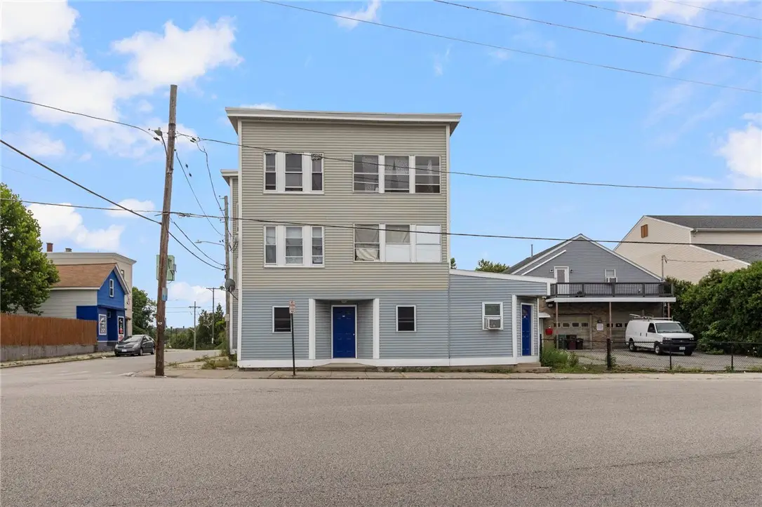 538 Wood Avenue, Woonsocket, RI 02895 - #1