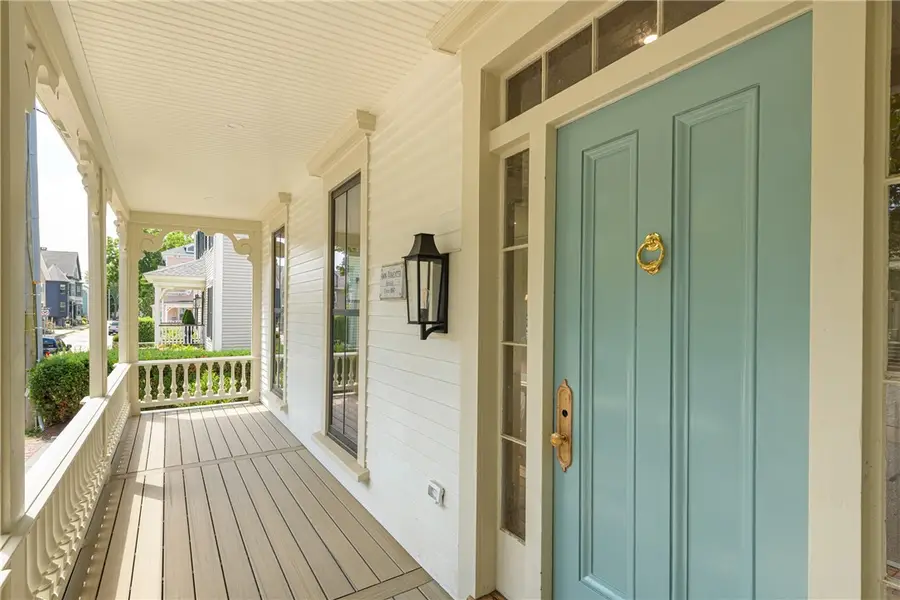 28 Mount Vernon Street, Newport, RI 02840 - #3