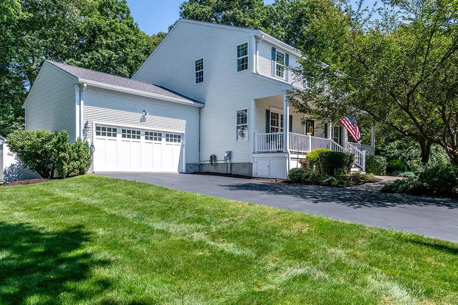 530 Westmoreland Lane, Saunderstown, RI 02874 - #2