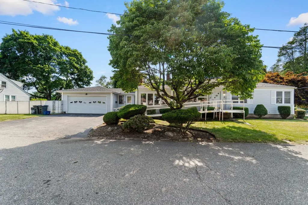 11 Hemlock Drive, Johnston, RI 02919 - #1
