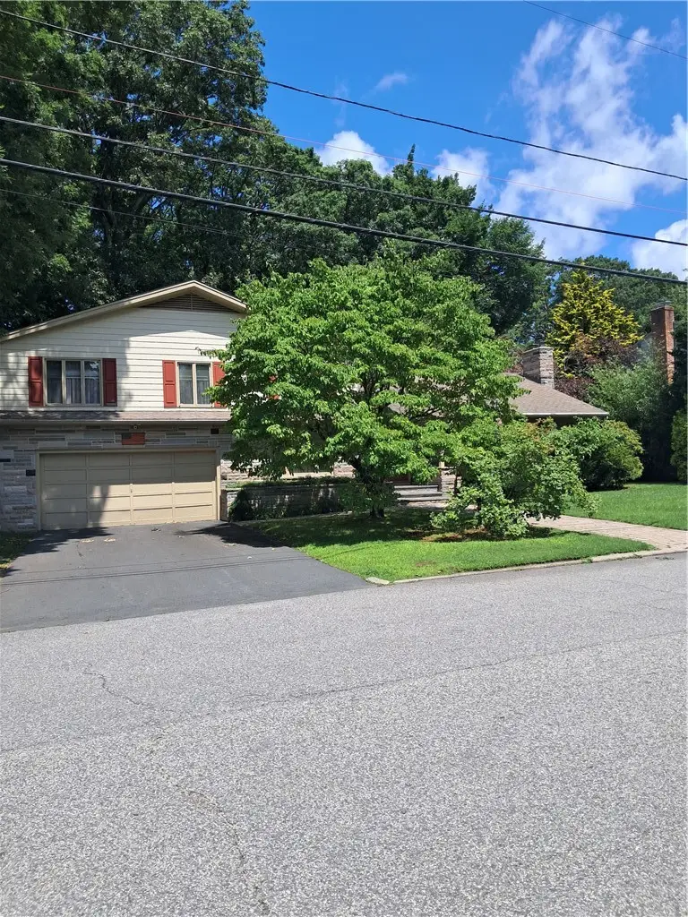 105 Summit Drive, Cranston, RI 02920 - #3