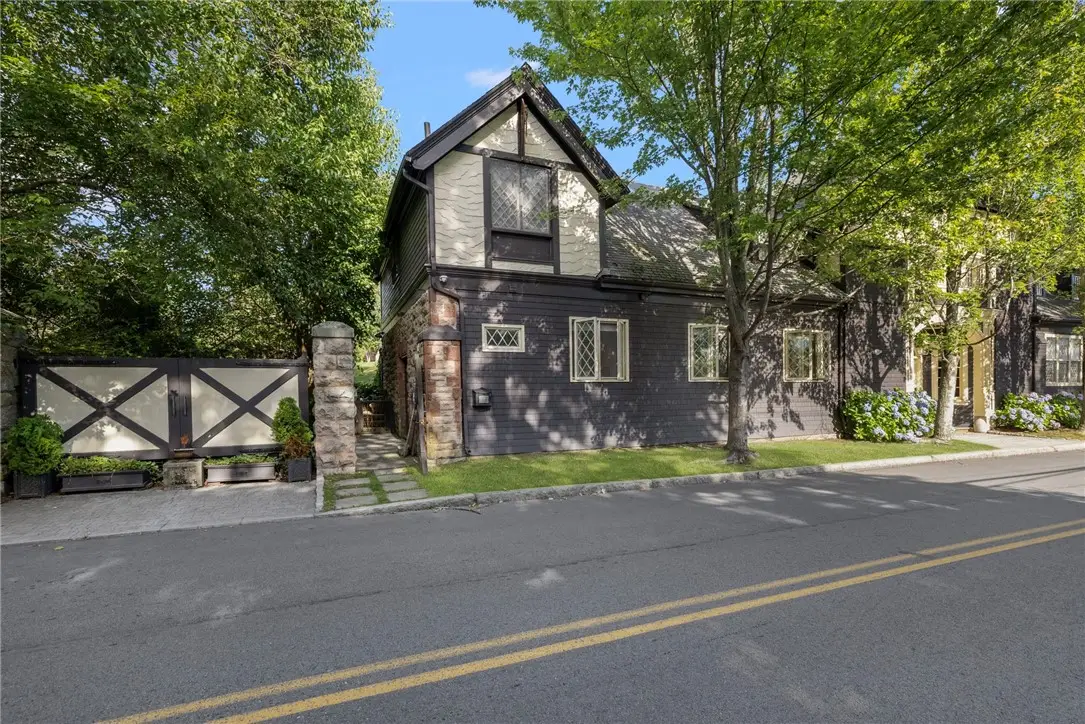 78 Coggeshall Avenue #3, Newport, RI 02840 - #1