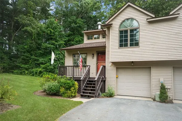 24 White Birch Court, North Kingstown, RI 02852
