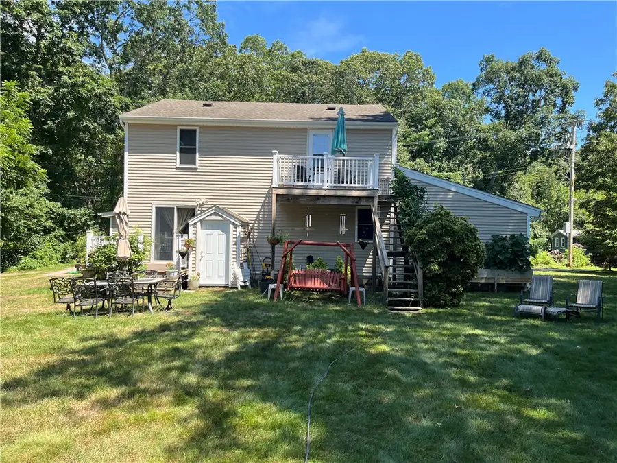 44 Maxwell Drive, North Kingstown, RI 02852 - #3