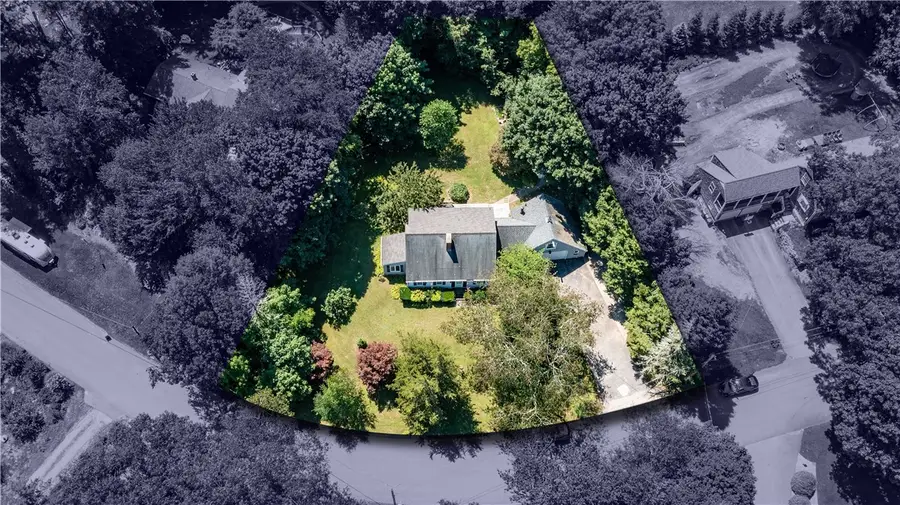 90 Moswansicut Lake Drive, Scituate, RI 02857 - #2