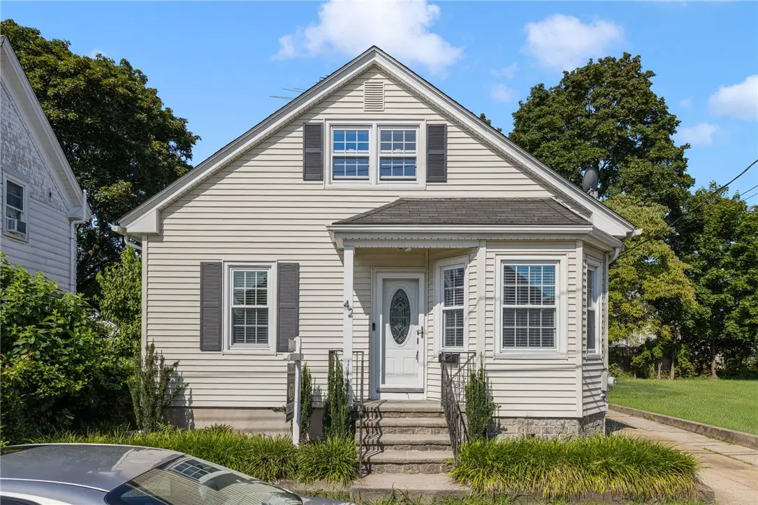 42 Victoria Avenue, Cranston, RI 02920 - #1