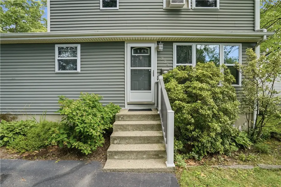 224 Sargent Street, Warwick, RI 02888 - #3