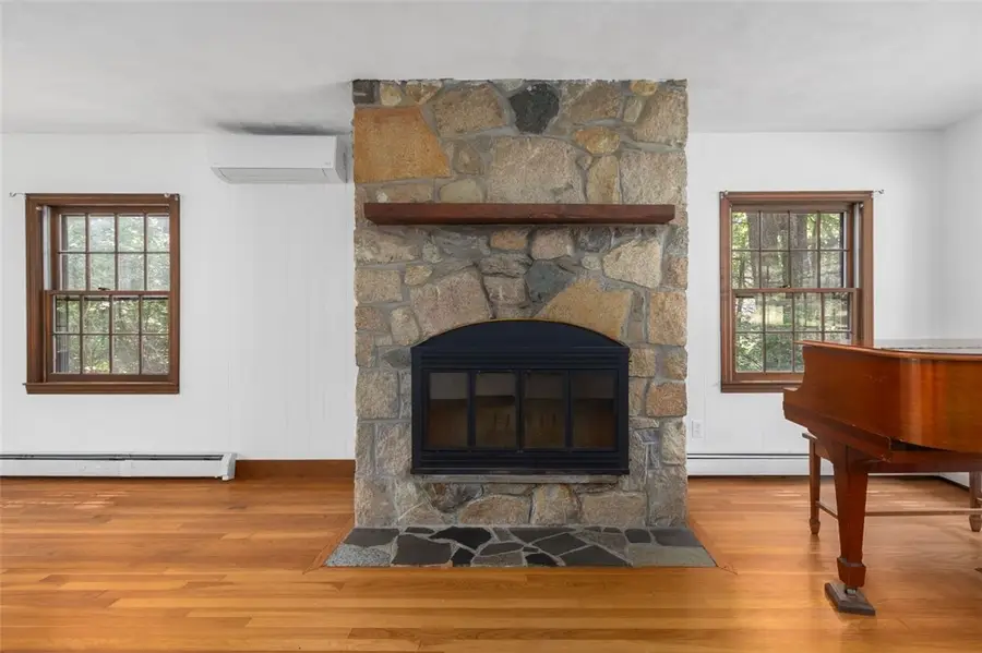 15 Williams Road, Smithfield, RI 02917 - #2