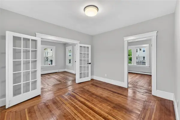 31 Bowdoin Street, Providence, RI 02909