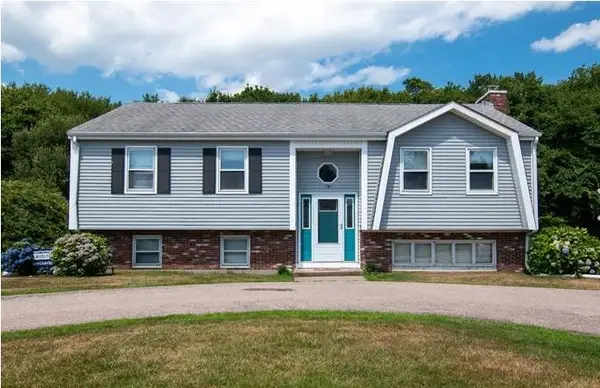 101 Sakonnet Boulevard, Narragansett, RI 02882