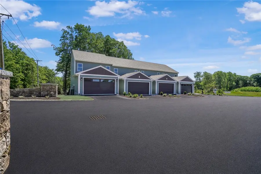 8 Trinity Way, Johnston, RI 02919 - #3
