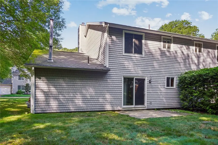 8 Cinnamon Lane, Saunderstown, RI 02874 - #3