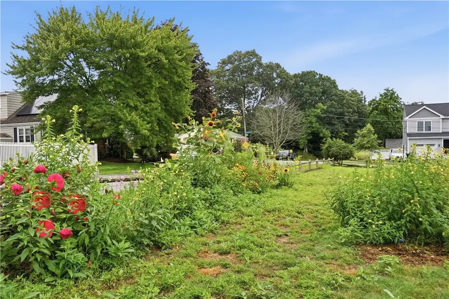 96 Silver Spring Avenue, Riverside, RI 02915 - #2