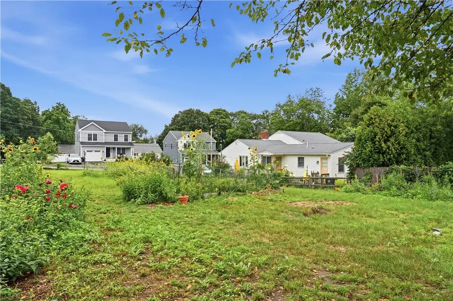 96 Silver Spring Avenue, Riverside, RI 02915 - #3