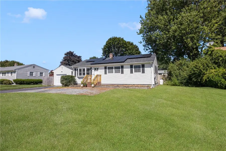 7 Namquid Drive, Middletown, RI 02842 - #2