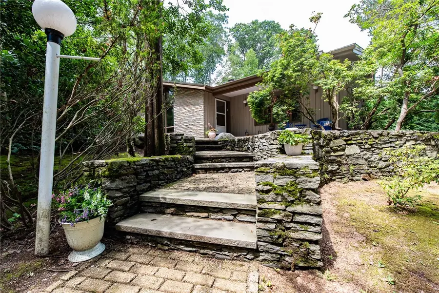 165 Kent Drive, East Greenwich, RI 02818 - #3