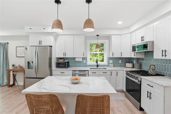 72 Wilbur Road, Lincoln, RI 02865
