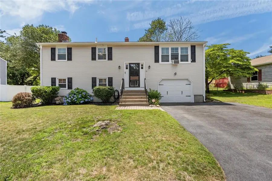 11 Turner Drive, West Warwick, RI 02893 - #2