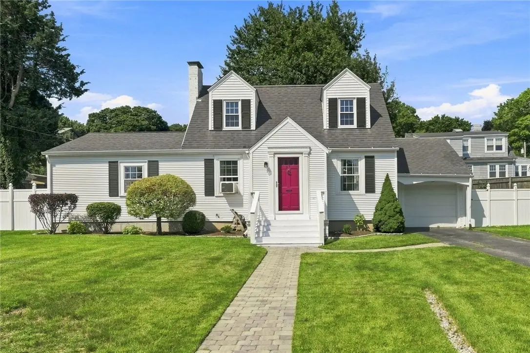 17 Ledge Road, East Greenwich, RI 02818 - #1