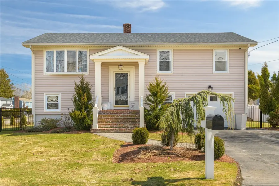 6 Jenkins Street, Bristol, RI 02809 - #3