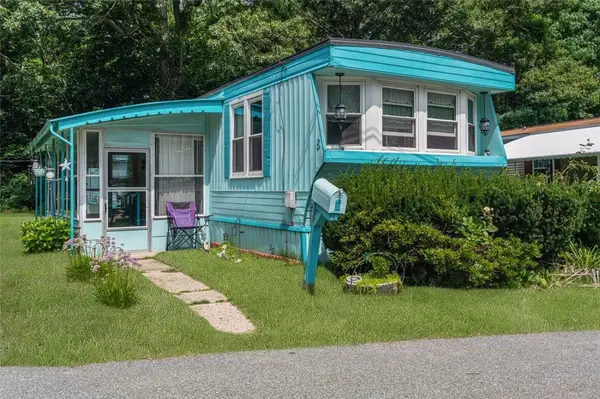 979 Tollgate Road, Warwick, RI 02886