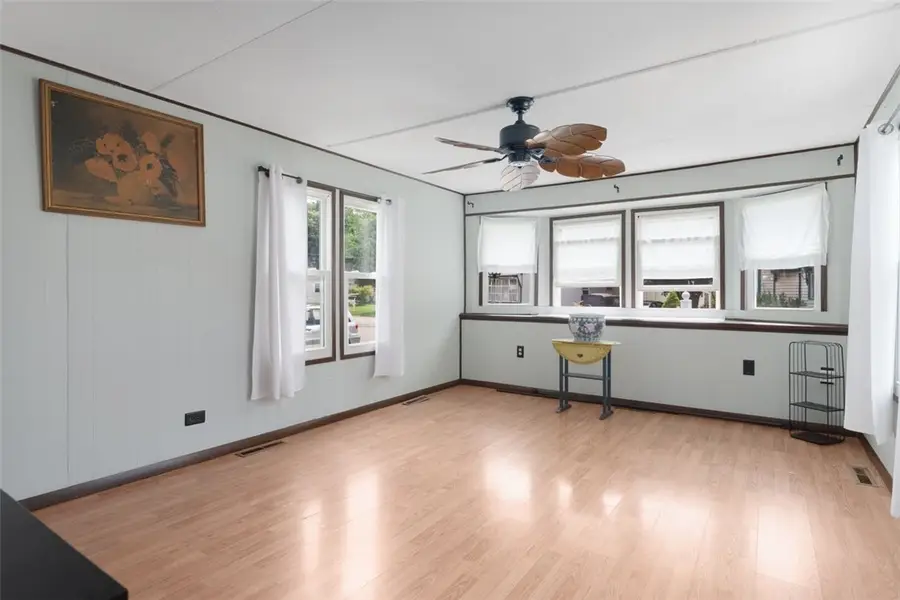 979 Tollgate Road, Warwick, RI 02886 - #3