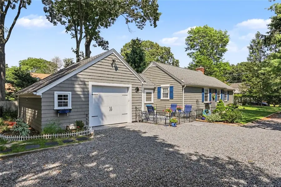 75 Princes Hill Avenue, Barrington, RI 02806 - #2