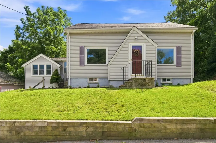 31 Coolidge Avenue, Woonsocket, RI 02895 - #3