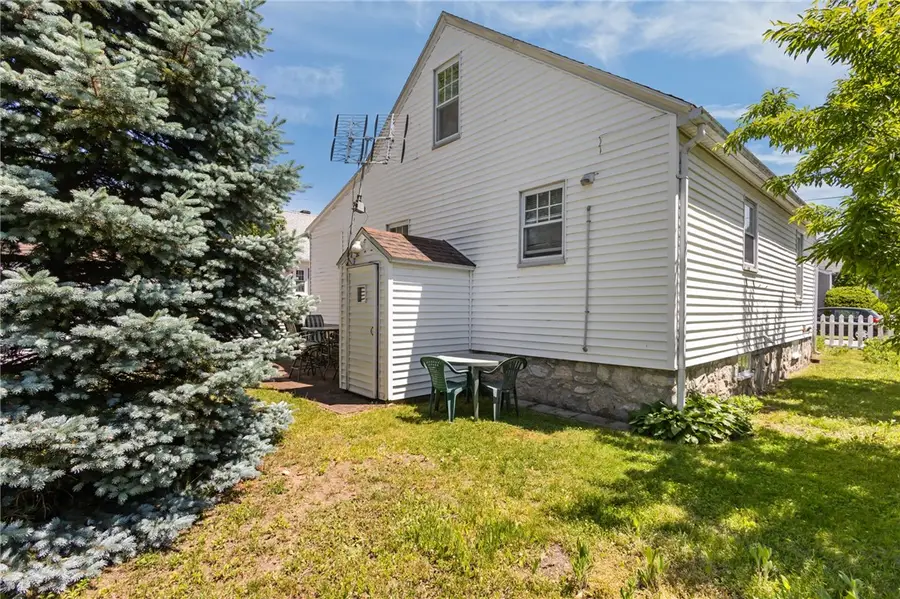 43 Virginia Avenue, Woonsocket, RI 02895 - #3