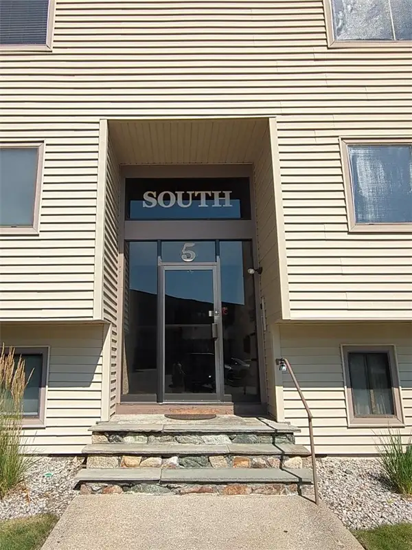 196 Old River Road #176, Lincoln, RI 02865
